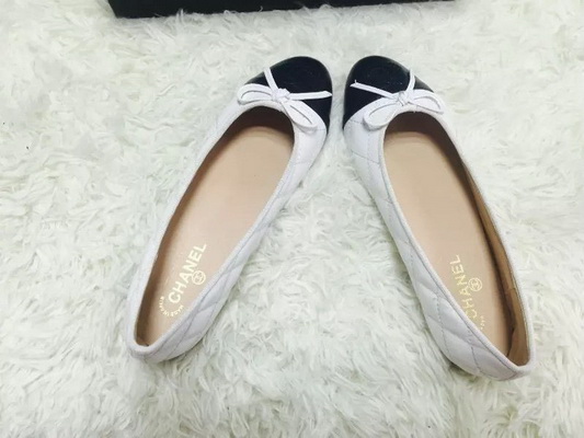 CHANEL Shallow mouth flat shoes Women--118